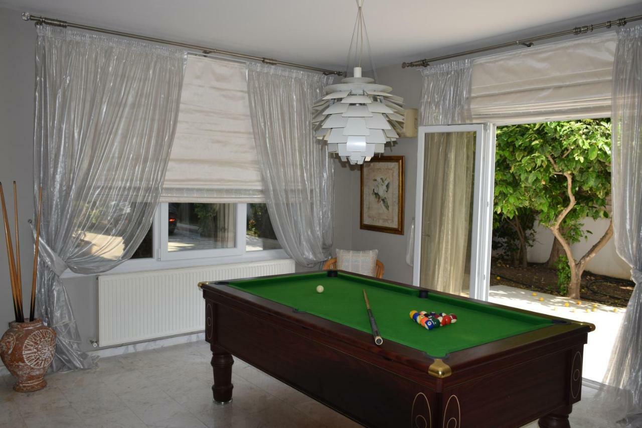 Deluxe First Line Villa بيرفوليا المظهر الخارجي الصورة