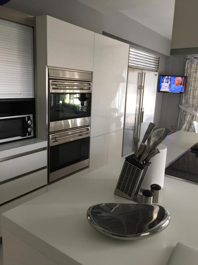 Deluxe First Line Villa بيرفوليا المظهر الخارجي الصورة