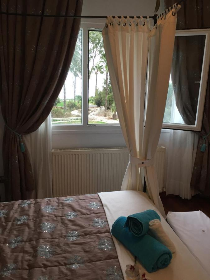 Deluxe First Line Villa بيرفوليا المظهر الخارجي الصورة